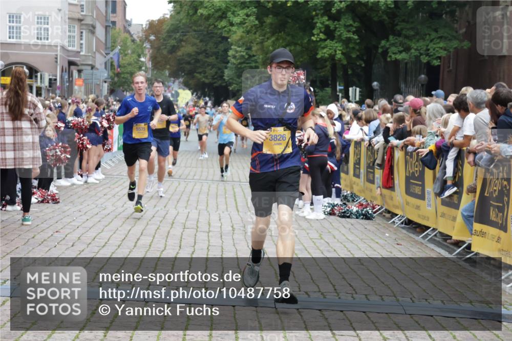 13.09.2026 - Kiel Lauf Yannick Fuchs http://msf.ph/oto/10487758 13.09.2026 10:30:38 Ziel 314, 457, 629, 1203, 2149, 2379, 2441, 2756, 4287, 5592, 5745, 5967, 6291, 7703, 8862, 9060, 10368, 11237, 556, 563, 1203, 1454, 1734, 2762, 3826, 4438, 4471, 4477, 4837, 5082, 5384, 5575, 7152, 7691, 7818, 7844, 8122, 8582, 9644, 9669, 10019, 10129, 11781, 12491, 1574, 1726, 3298, 4933, 5268, 6450, 9866, 9868, 10543, 12566, 3826, 5575, 5864, 9584, 12737 meine-sportfotos.de