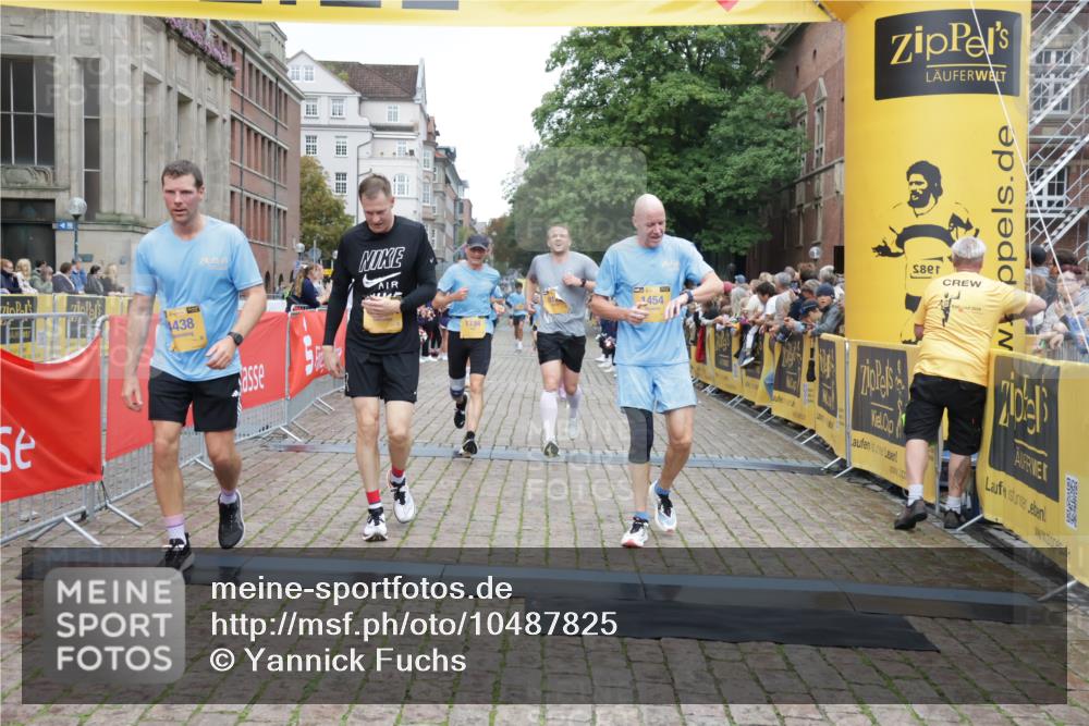 13.09.2026 - Kiel Lauf Yannick Fuchs http://msf.ph/oto/10487825 13.09.2026 10:31:00 Ziel 419, 967, 1187, 1574, 1726, 3298, 4933, 6450, 9919, 10543, 11040, 11669, 314, 457, 629, 1203, 1726, 1734, 2149, 2379, 2441, 2756, 4287, 5268, 5592, 5745, 5967, 6291, 7703, 7844, 8122, 8862, 9060, 9866, 9868, 10368, 11237, 12566, 227, 1834, 2256, 4771, 5035, 5251, 5612, 7024, 7330, 7402, 7863, 10780, 1203, 1454, 1734, 2762, 4438, 4471, 4477, 5384, 7844, 8122, 10129, 11781, 12491 meine-sportfotos.de