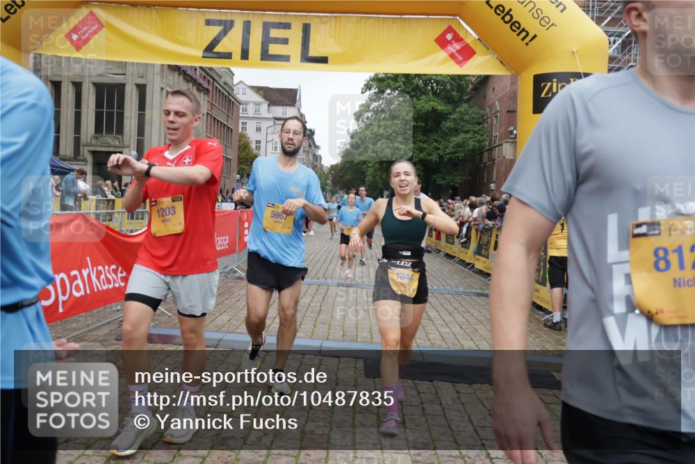 13.09.2026 - Kiel Lauf Yannick Fuchs http://msf.ph/oto/10487835 13.09.2026 10:31:05 Ziel 419, 967, 1187, 3298, 4933, 5612, 6450, 9919, 11040, 11669, 314, 457, 1574, 1726, 2149, 2379, 2441, 2756, 4287, 5268, 5592, 5745, 6291, 7703, 8862, 9060, 9866, 9868, 10368, 10543, 11237, 12566, 227, 1834, 2256, 3727, 4446, 4771, 5035, 5251, 5813, 7024, 7330, 7335, 7402, 7834, 7863, 8496, 10780, 11329, 314, 629, 1203, 1454, 1734, 2149, 2756, 4438, 5384, 5967, 7703, 7844, 8122 meine-sportfotos.de