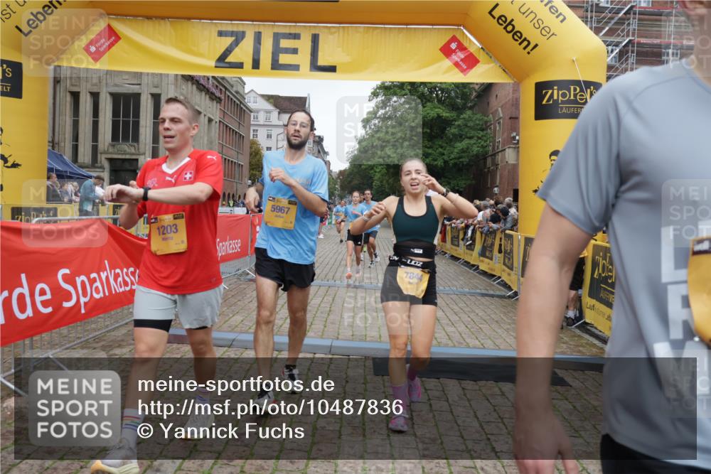 13.09.2026 - Kiel Lauf Yannick Fuchs http://msf.ph/oto/10487836 13.09.2026 10:31:05 Ziel 419, 967, 1187, 3298, 4933, 5612, 6450, 9919, 11040, 11669, 314, 457, 1574, 1726, 2149, 2379, 2441, 2756, 4287, 5268, 5592, 5745, 6291, 7703, 8862, 9060, 9866, 9868, 10368, 10543, 11237, 12566, 227, 1834, 2256, 3727, 4446, 4771, 5035, 5251, 5813, 7024, 7330, 7335, 7402, 7834, 7863, 8496, 10780, 11329, 314, 629, 1203, 1454, 1734, 2149, 2756, 4438, 5384, 5967, 7703, 7844, 8122 meine-sportfotos.de