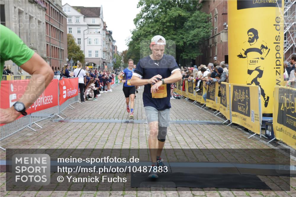 13.09.2026 - Kiel Lauf Yannick Fuchs http://msf.ph/oto/10487883 13.09.2026 10:31:21 Ziel 227, 1834, 2256, 3727, 4446, 4771, 5035, 5251, 5813, 7024, 7330, 7335, 7402, 7834, 7863, 8496, 10780, 11329, 419, 967, 1187, 1574, 1726, 3298, 4933, 5612, 6450, 7330, 9866, 9868, 9919, 10543, 11040, 11669, 12566, 866, 1076, 1196, 1300, 1626, 3231, 4234, 4616, 5071, 5868, 5991, 6045, 7476, 7749, 8645, 8761, 9225, 10489, 12361, 5268, 6291, 8862, 9866, 9868, 12566 meine-sportfotos.de