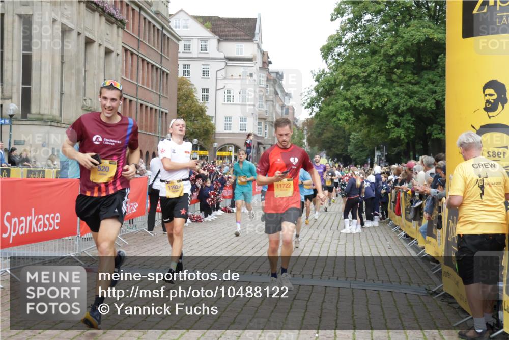 13.09.2026 - Kiel Lauf Yannick Fuchs http://msf.ph/oto/10488122 13.09.2026 10:32:39 Ziel 870, 875, 1393, 1612, 1801, 4236, 4512, 4963, 5721, 7471, 7650, 8033, 8621, 8683, 9123, 11299, 11319, 12353, 153, 524, 1239, 2716, 3170, 3353, 3570, 3923, 4079, 4349, 4903, 5965, 6435, 7790, 8376, 8465, 8489, 8878, 10087, 10981, 11416, 11451, 11612, 11722, 11927, 11975, 12071, 12367, 12761, 32, 342, 1467, 3327, 4393, 6337, 9222, 9879, 10338, 11597, 12728, 153, 520, 1239, 1403, 2990, 4816, 4903, 5965, 11722, 11927, 11975, 12127 meine-sportfotos.de