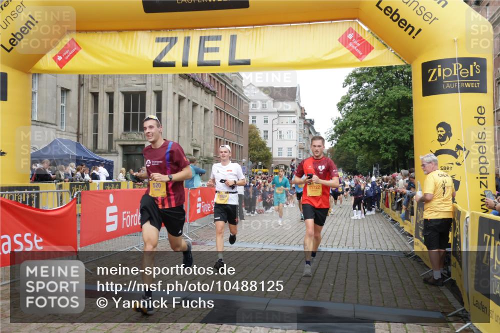 13.09.2026 - Kiel Lauf Yannick Fuchs http://msf.ph/oto/10488125 13.09.2026 10:32:39 Ziel 870, 875, 1393, 1612, 1801, 4236, 4512, 4963, 5721, 7471, 7650, 8033, 8621, 8683, 9123, 11299, 11319, 12353, 153, 524, 1239, 2716, 3170, 3353, 3570, 3923, 4079, 4349, 4903, 5965, 6435, 7790, 8376, 8465, 8489, 8878, 10087, 10981, 11416, 11451, 11612, 11722, 11927, 11975, 12071, 12367, 12761, 32, 342, 1467, 3327, 4393, 6337, 9222, 9879, 10338, 11597, 12728, 153, 520, 1239, 1403, 2990, 4816, 4903, 5965, 11722, 11927, 11975, 12127 meine-sportfotos.de