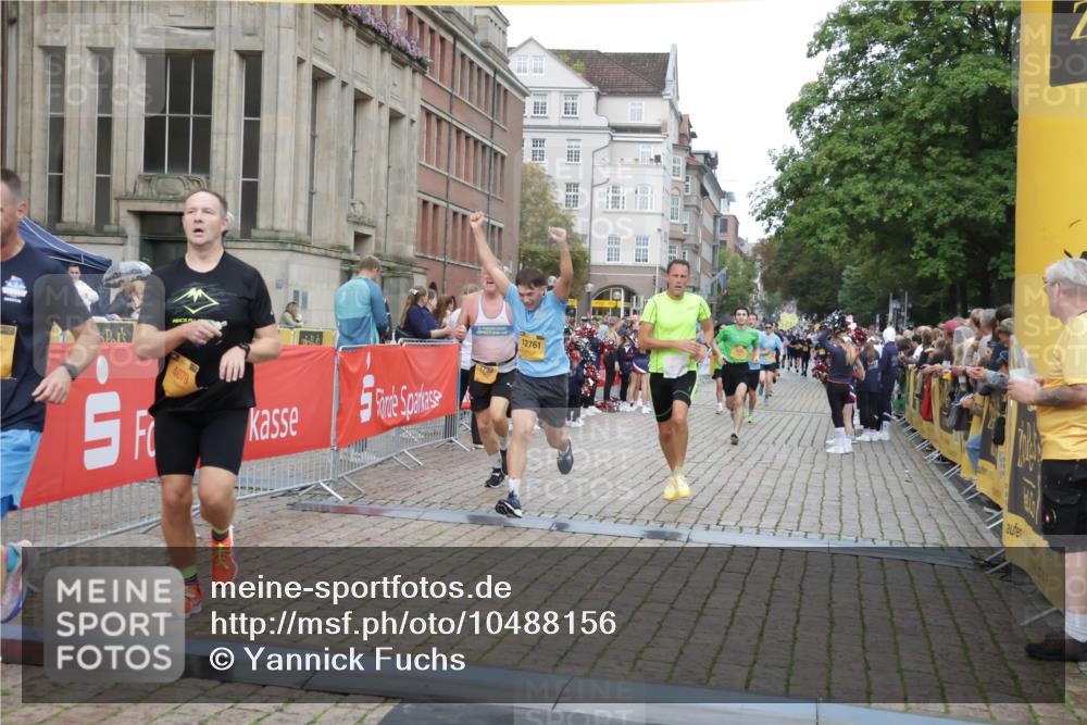 13.09.2026 - Kiel Lauf Yannick Fuchs http://msf.ph/oto/10488156 13.09.2026 10:32:53 Ziel 32, 342, 1467, 3327, 4393, 4963, 6337, 7471, 7650, 9222, 9879, 10338, 11597, 12728, 524, 870, 875, 1393, 1612, 1801, 3170, 3923, 4236, 4349, 4512, 5721, 6435, 7790, 8033, 8621, 8683, 8878, 9123, 11299, 11319, 11451, 11612, 12071, 12353, 12367, 12761, 1327, 3997, 6988, 7030, 8280, 10181, 10552, 10773, 524, 2716, 3353, 3570, 4079, 7790, 8376, 8489, 12761 meine-sportfotos.de