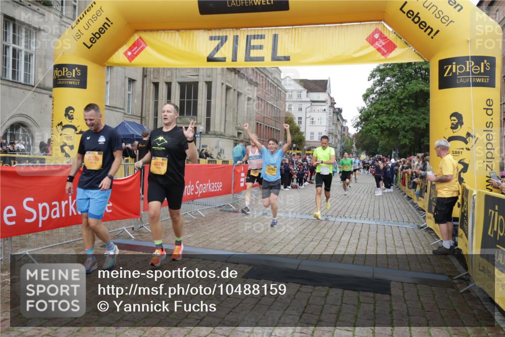 13.09.2026 - Kiel Lauf Yannick Fuchs http://msf.ph/oto/10488159 13.09.2026 10:32:53 Ziel 32, 342, 1467, 3327, 4393, 4963, 6337, 7471, 7650, 9222, 9879, 10338, 11597, 12728, 524, 870, 875, 1393, 1612, 1801, 3170, 3923, 4236, 4349, 4512, 5721, 6435, 7790, 8033, 8621, 8683, 8878, 9123, 11299, 11319, 11451, 11612, 12071, 12353, 12367, 12761, 1327, 3997, 6988, 7030, 8280, 10181, 10552, 10773, 524, 2716, 3353, 3570, 4079, 7790, 8376, 8489, 12761 meine-sportfotos.de
