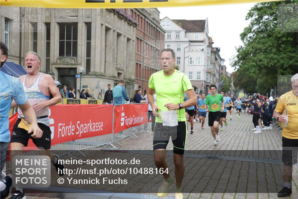 13.09.2026 - Kiel Lauf Yannick Fuchs http://msf.ph/oto/10488164 13.09.2026 10:32:54 Ziel 32, 342, 1467, 3327, 4393, 4963, 6337, 7471, 7650, 9222, 9879, 10338, 11597, 12728, 524, 870, 875, 1393, 1612, 1801, 3170, 3923, 4236, 4349, 4512, 4963, 5721, 6435, 7471, 7650, 7790, 8033, 8621, 8683, 8878, 9123, 11299, 11319, 11451, 11612, 12071, 12353, 12367, 1327, 3997, 6988, 7030, 8280, 10181, 10552, 10773, 11754, 12277, 524, 3353, 3570, 4079, 7790, 8376, 8489, 11451, 12761 meine-sportfotos.de