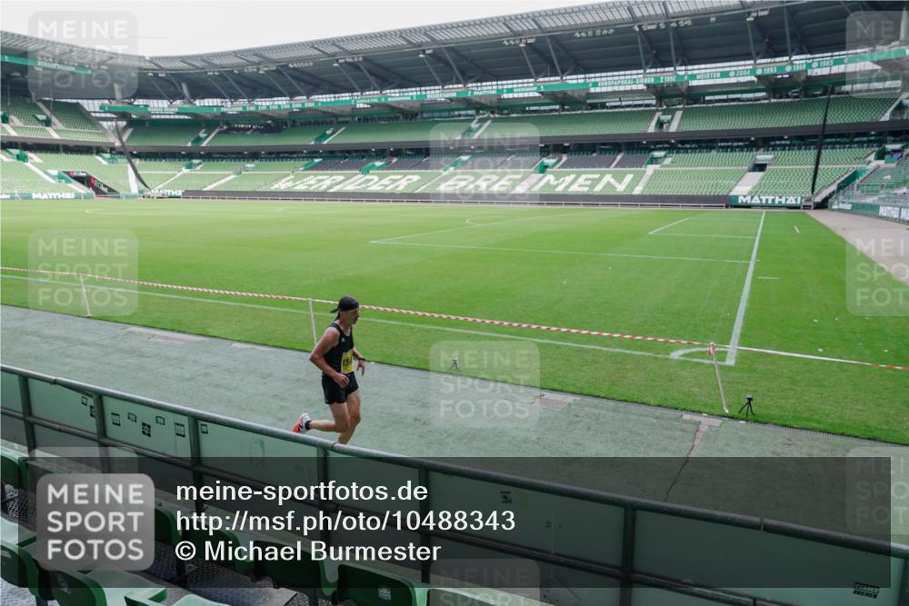 13.09.2026 - 21. swb-Marathon Bremen Michael Burmester http://msf.ph/oto/10488343 13.09.2026 10:23:19 Laufen im Stadion 10235, 10302, 10341, 10441, 10520, 10575, 10592, 10782, 10926, 11042, 11083, 11127, 11198, 11201, 11227, 11338, 11373, 11426, 11454, 11619, 11628, 11713, 11721, 11738, 11854, 11903, 11944, 12003, 12053, 12144, 12209, 12339, 12370, 12395, 12404, 12468, 12469, 12477, 12538, 13507, 13513, 13519, 13535, 13539, 13553, 13556, 13559, 13563, 13566, 13580, 13584, 13587, 13616, 13636, 13641, 10366, 10475, 11481, 11652, 13530, 13534, 13541, 13550 meine-sportfotos.de