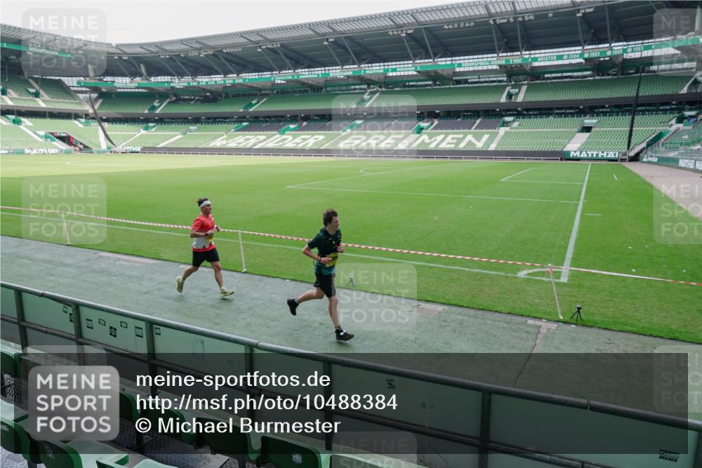13.09.2026 - 21. swb-Marathon Bremen Michael Burmester http://msf.ph/oto/10488384 13.09.2026 10:25:12 Laufen im Stadion 10143, 10312, 10328, 10336, 10337, 10342, 10346, 10358, 10398, 10456, 10520, 10593, 10618, 10632, 10742, 10775, 10816, 10861, 10972, 10987, 10988, 11019, 11020, 11042, 11088, 11108, 11143, 11201, 11265, 11312, 11373, 11375, 11426, 11442, 11447, 11468, 11527, 11607, 11615, 11628, 11630, 11632, 11704, 11758, 11779, 11826, 11895, 11903, 11948, 12144, 12246, 12281, 12406, 12426, 12442, 12468, 12469, 12477, 12525, 13509, 13520, 13566, 13580, 13585, 13586 meine-sportfotos.de