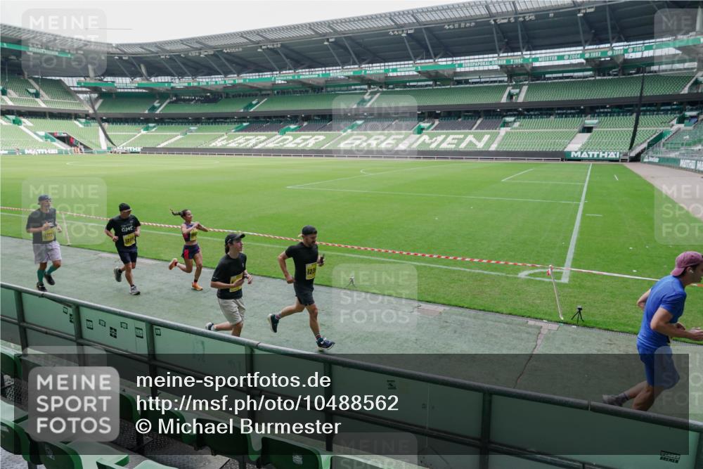 13.09.2026 - 21. swb-Marathon Bremen Michael Burmester http://msf.ph/oto/10488562 13.09.2026 10:30:00 Laufen im Stadion 10162, 10170, 10174, 10183, 10193, 10200, 10218, 10233, 10253, 10267, 10281, 10304, 10334, 10339, 10348, 10359, 10381, 10392, 10421, 10426, 10452, 10467, 10515, 10525, 10537, 10585, 10588, 10641, 10652, 10714, 10734, 10739, 10761, 10763, 10764, 10765, 10780, 10808, 10825, 10827, 10835, 10837, 10840, 10862, 10863, 10876, 10884, 10886, 10887, 10906, 10910, 10923, 10966, 10984, 11002, 11005, 11007, 11018, 11035, 11038, 11109, 11128, 11206 meine-sportfotos.de