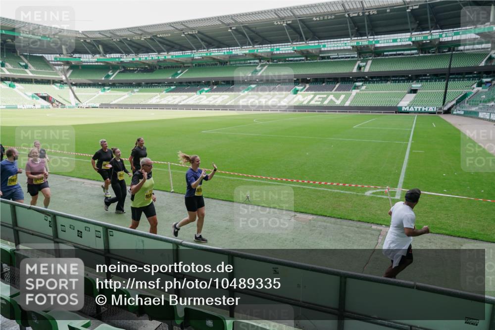 13.09.2026 - 21. swb-Marathon Bremen Michael Burmester http://msf.ph/oto/10489335 13.09.2026 10:45:41 Laufen im Stadion 10137, 10176, 10191, 10192, 10194, 10202, 10242, 10344, 10430, 10472, 10524, 10568, 10600, 10651, 10679, 10713, 10979, 11050, 11081, 11181, 11200, 11244, 11296, 11309, 11367, 11385, 11495, 11529, 11546, 11574, 11629, 11675, 11709, 11760, 11808, 11821, 11932, 11943, 12057, 12089, 12151, 12153, 12177, 12178, 12211, 12224, 12226, 12285, 12311, 12316, 12317, 12321, 12374, 12422, 12462, 12539, 10002, 10148, 10163, 10303, 10330, 10361 meine-sportfotos.de
