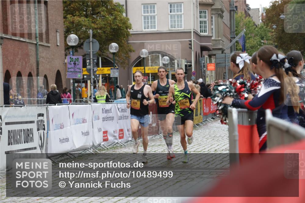 13.09.2026 - Kiel Lauf Yannick Fuchs http://msf.ph/oto/10489499 13.09.2026 11:23:54 Laufen 20, 09, 14, 00, 879, 1180, 12244 meine-sportfotos.de