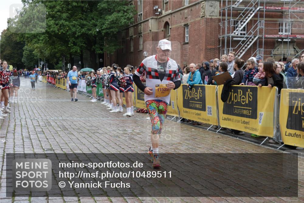 13.09.2026 - Kiel Lauf Yannick Fuchs http://msf.ph/oto/10489511 13.09.2026 11:24:22 Laufen 11523, 2006 meine-sportfotos.de