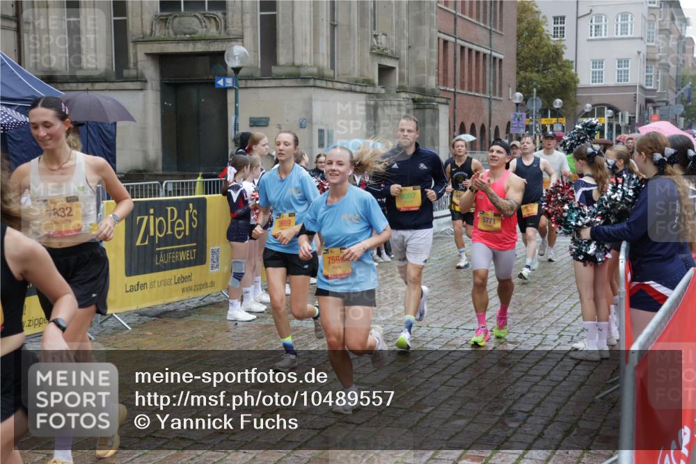 13.09.2026 - Kiel Lauf Yannick Fuchs http://msf.ph/oto/10489557 13.09.2026 11:41:25 Laufen 38, 832, 3989, 39, 7592, 8007, 5771, 30, 09 meine-sportfotos.de