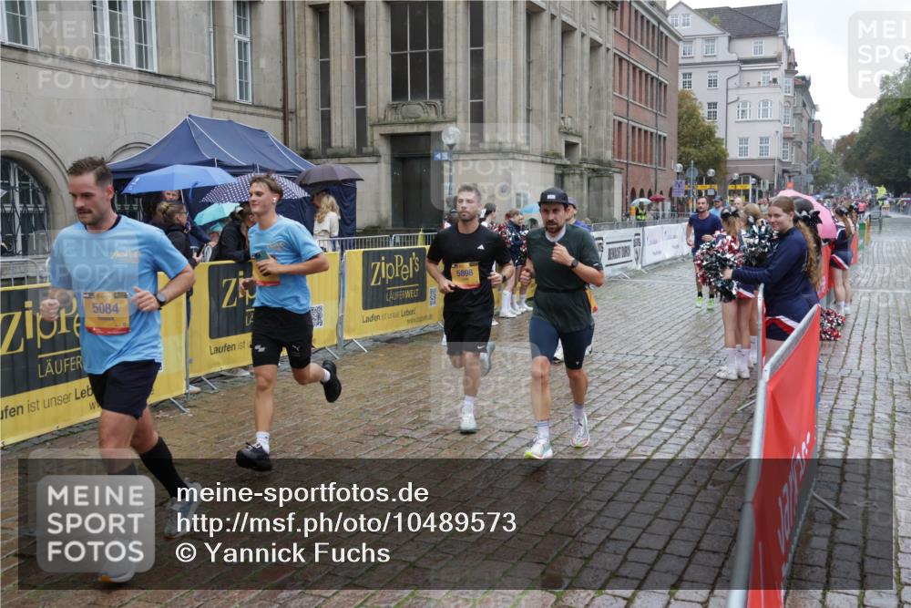 13.09.2026 - Kiel Lauf Yannick Fuchs http://msf.ph/oto/10489573 13.09.2026 11:41:33 Laufen 5898, 5084 meine-sportfotos.de