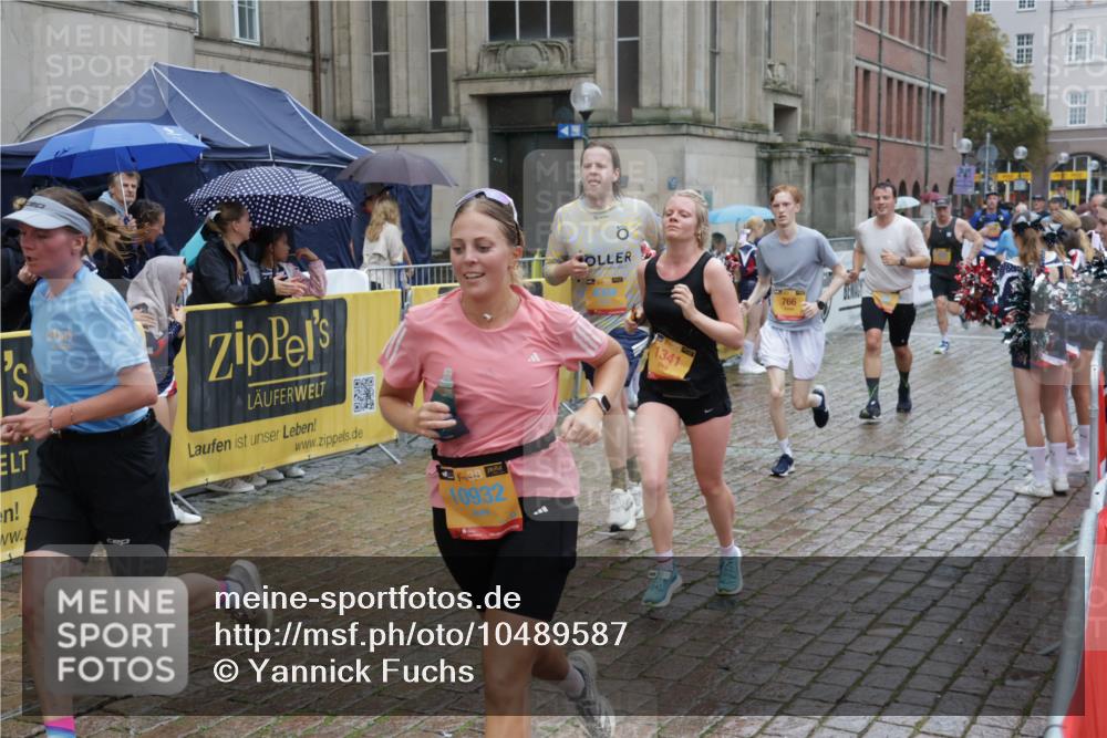 13.09.2026 - Kiel Lauf Yannick Fuchs http://msf.ph/oto/10489587 13.09.2026 11:41:42 Laufen 1341, 38, 10932, 766 meine-sportfotos.de