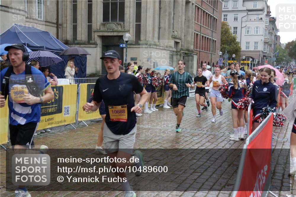 13.09.2026 - Kiel Lauf Yannick Fuchs http://msf.ph/oto/10489600 13.09.2026 11:41:49 Laufen 9688, 7, 3854, 10688 meine-sportfotos.de