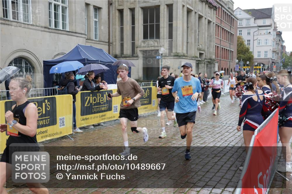 13.09.2026 - Kiel Lauf Yannick Fuchs http://msf.ph/oto/10489667 13.09.2026 11:42:41 Laufen 12063 meine-sportfotos.de