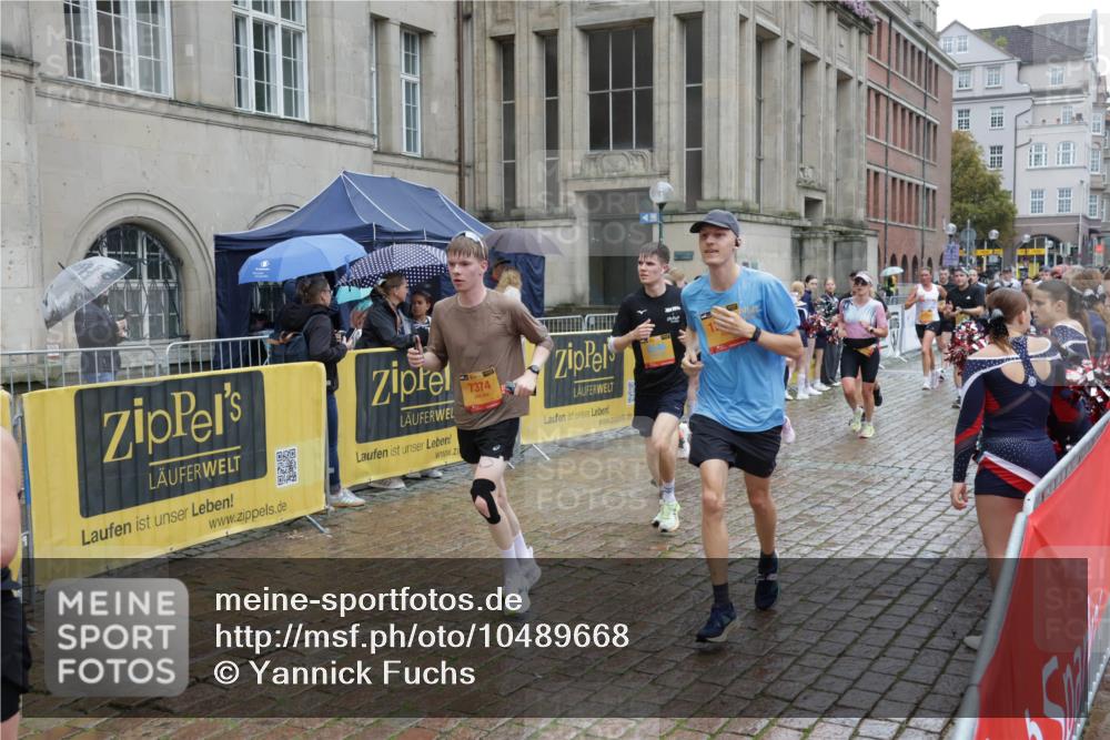 13.09.2026 - Kiel Lauf Yannick Fuchs http://msf.ph/oto/10489668 13.09.2026 11:42:42 Laufen 7374 meine-sportfotos.de