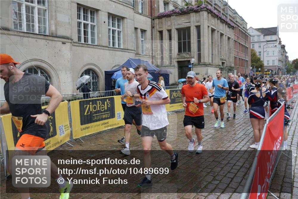 13.09.2026 - Kiel Lauf Yannick Fuchs http://msf.ph/oto/10489699 13.09.2026 11:42:54 Laufen 291, 11180, 1145, 11179, 1149 meine-sportfotos.de