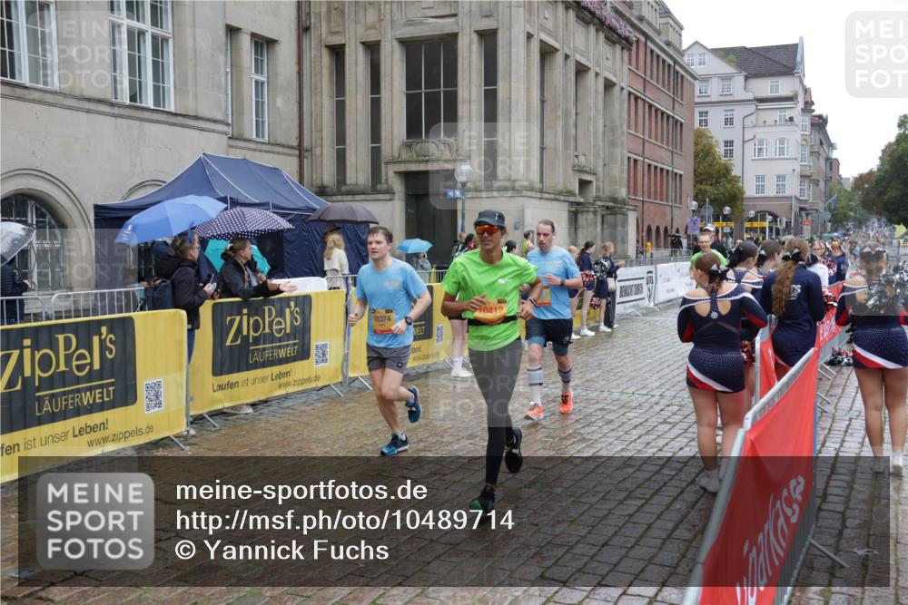 13.09.2026 - Kiel Lauf Yannick Fuchs http://msf.ph/oto/10489714 13.09.2026 11:43:00 Laufen 10374 meine-sportfotos.de