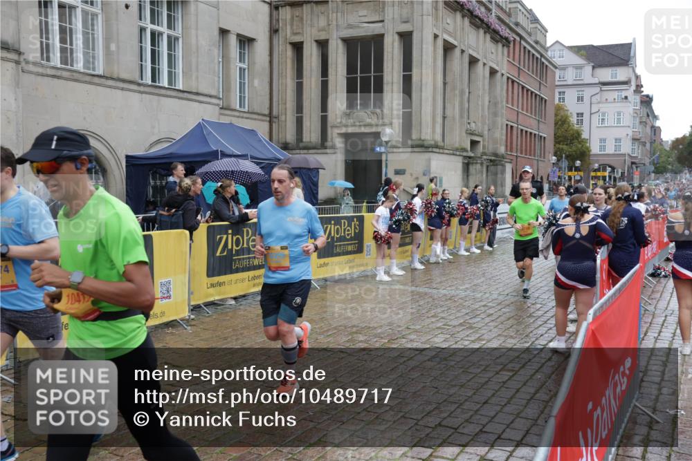 13.09.2026 - Kiel Lauf Yannick Fuchs http://msf.ph/oto/10489717 13.09.2026 11:43:01 Laufen 74 meine-sportfotos.de