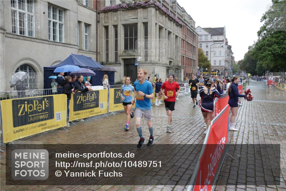13.09.2026 - Kiel Lauf Yannick Fuchs http://msf.ph/oto/10489751 13.09.2026 11:43:18 Laufen 2350, 5263 meine-sportfotos.de