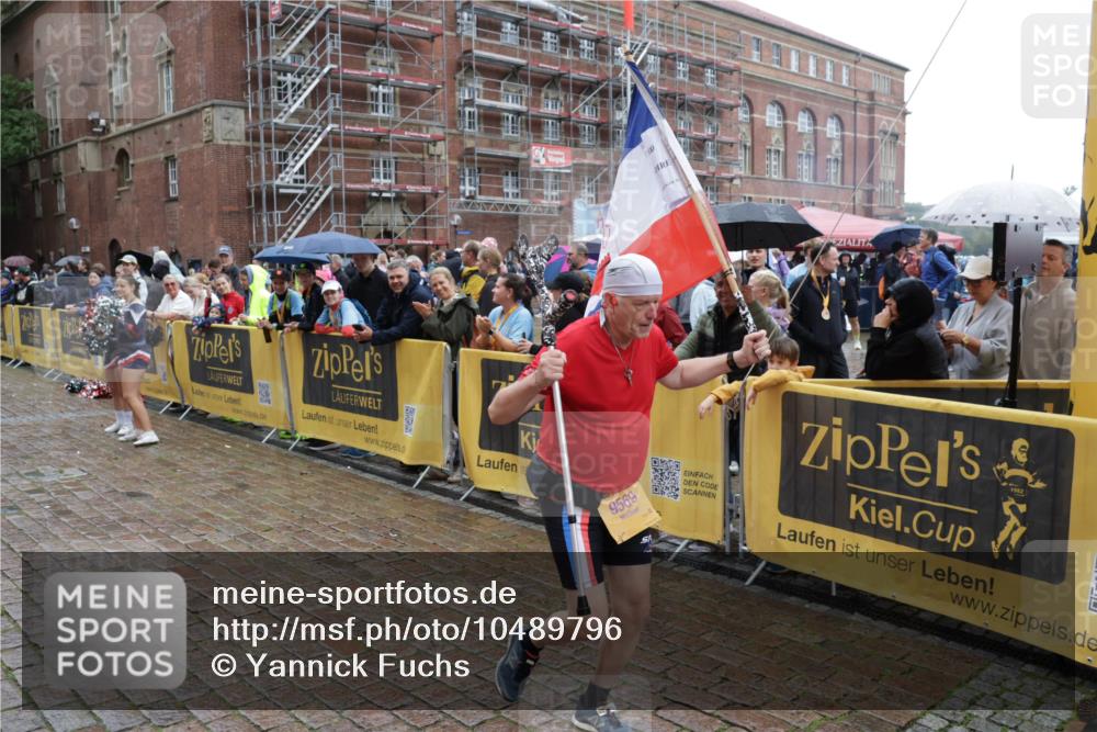 13.09.2026 - Kiel Lauf Yannick Fuchs http://msf.ph/oto/10489796 13.09.2026 11:43:41 Laufen 9569, 00, 1982 meine-sportfotos.de