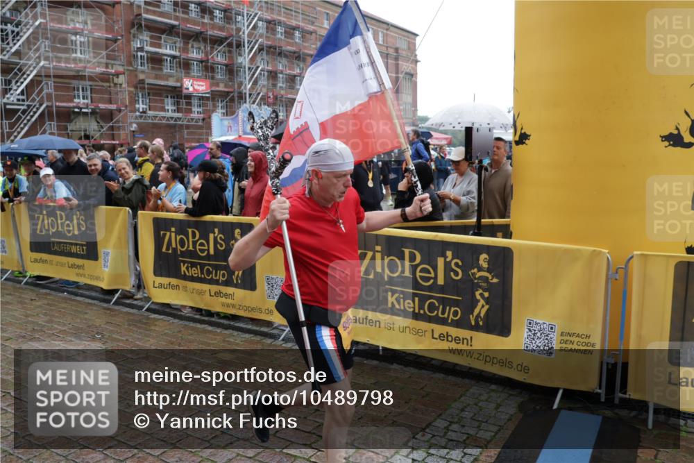 13.09.2026 - Kiel Lauf Yannick Fuchs http://msf.ph/oto/10489798 13.09.2026 11:43:42 Laufen 00 meine-sportfotos.de