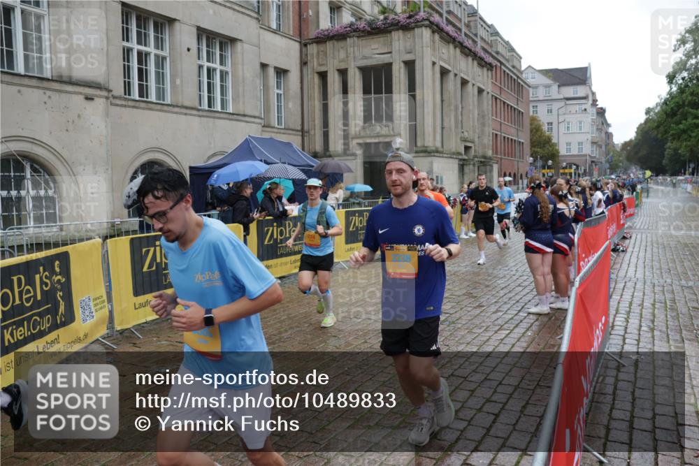 13.09.2026 - Kiel Lauf Yannick Fuchs http://msf.ph/oto/10489833 13.09.2026 11:44:05 Laufen 224 meine-sportfotos.de