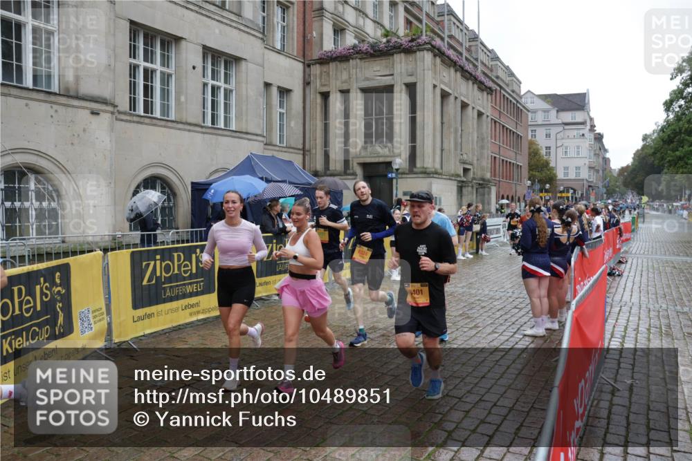 13.09.2026 - Kiel Lauf Yannick Fuchs http://msf.ph/oto/10489851 13.09.2026 11:44:11 Laufen 6324, 8401 meine-sportfotos.de