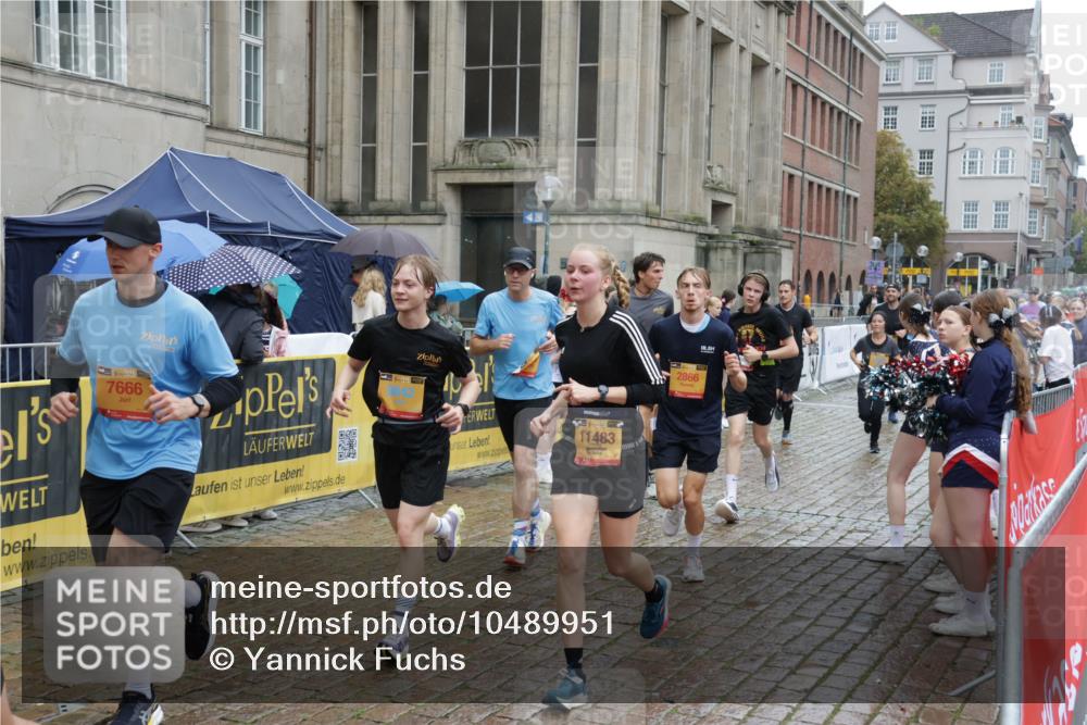 13.09.2026 - Kiel Lauf Yannick Fuchs http://msf.ph/oto/10489951 13.09.2026 11:44:52 Laufen 11483, 1, 38, 7666, 2866 meine-sportfotos.de