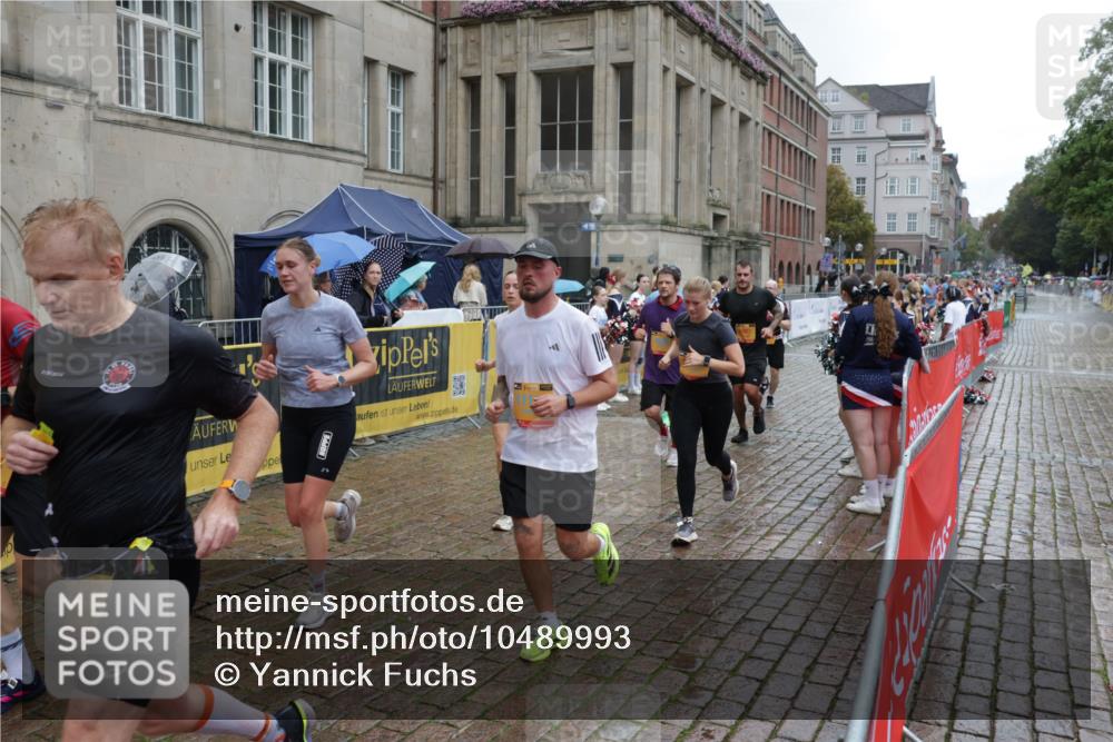 13.09.2026 - Kiel Lauf Yannick Fuchs http://msf.ph/oto/10489993 13.09.2026 11:45:11 Laufen 3142, 432 meine-sportfotos.de