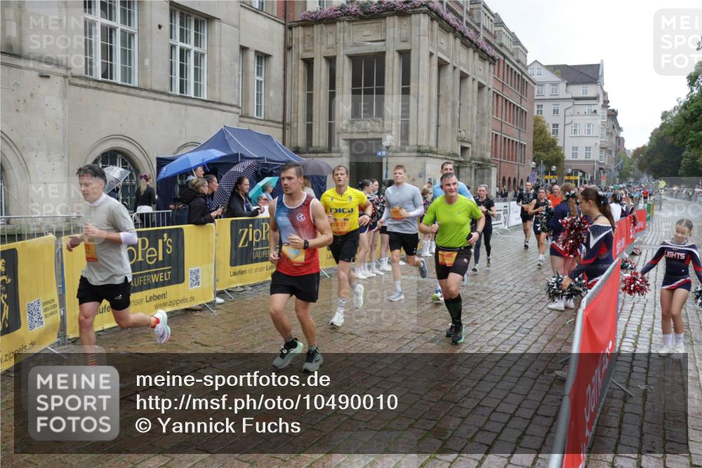 13.09.2026 - Kiel Lauf Yannick Fuchs http://msf.ph/oto/10490010 13.09.2026 11:45:23 Laufen 3127, 685 meine-sportfotos.de