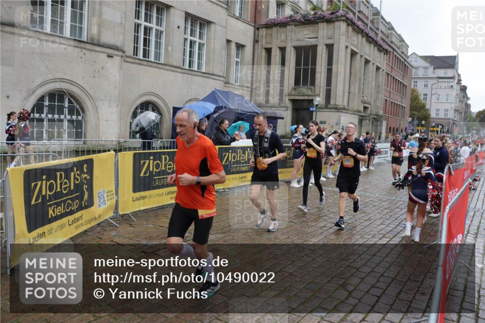 13.09.2026 - Kiel Lauf Yannick Fuchs http://msf.ph/oto/10490022 13.09.2026 11:45:27 Laufen 4141 meine-sportfotos.de