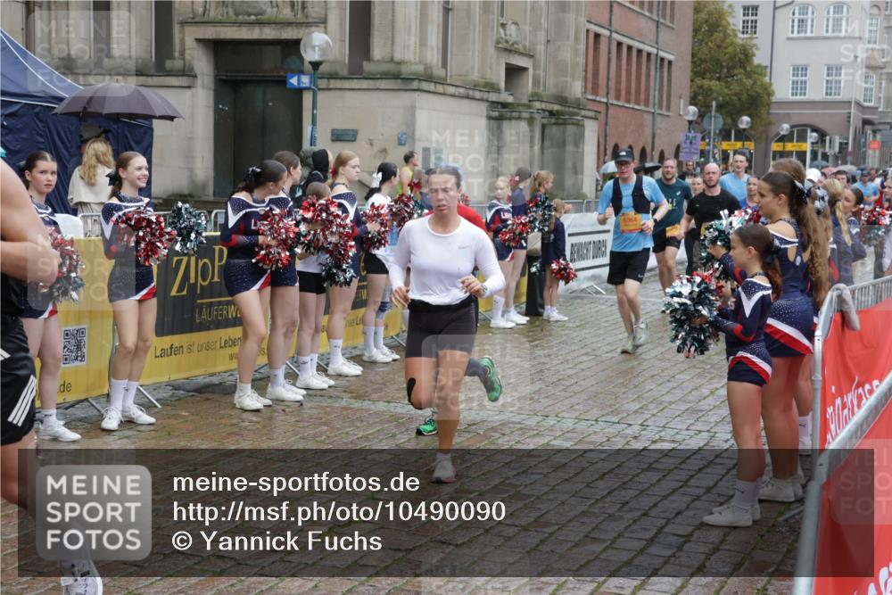 13.09.2026 - Kiel Lauf Yannick Fuchs http://msf.ph/oto/10490090 13.09.2026 11:45:55 Laufen 6364 meine-sportfotos.de