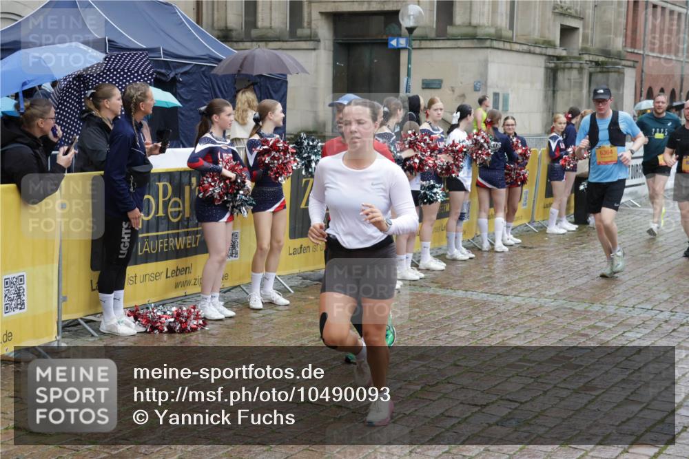13.09.2026 - Kiel Lauf Yannick Fuchs http://msf.ph/oto/10490093 13.09.2026 11:45:56 Laufen 6364 meine-sportfotos.de