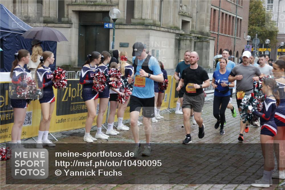 13.09.2026 - Kiel Lauf Yannick Fuchs http://msf.ph/oto/10490095 13.09.2026 11:45:57 Laufen 6364, 8882 meine-sportfotos.de