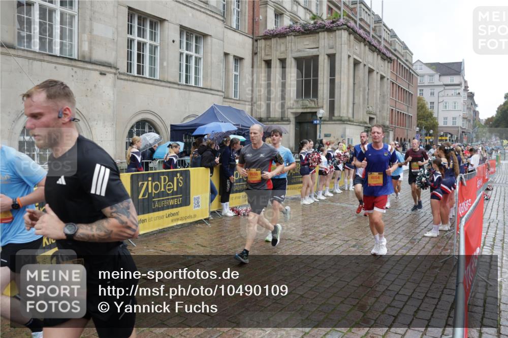 13.09.2026 - Kiel Lauf Yannick Fuchs http://msf.ph/oto/10490109 13.09.2026 11:46:06 Laufen 392, 94, 9938, 4654 meine-sportfotos.de