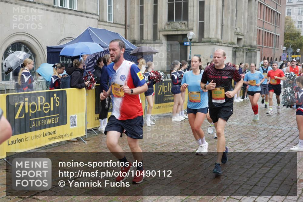 13.09.2026 - Kiel Lauf Yannick Fuchs http://msf.ph/oto/10490112 13.09.2026 11:46:07 Laufen 4891, 10383, 8255, 1000 meine-sportfotos.de