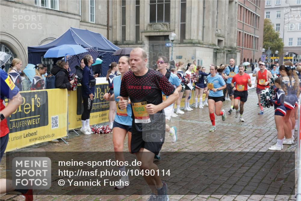 13.09.2026 - Kiel Lauf Yannick Fuchs http://msf.ph/oto/10490114 13.09.2026 11:46:08 Laufen 49, 8255 meine-sportfotos.de
