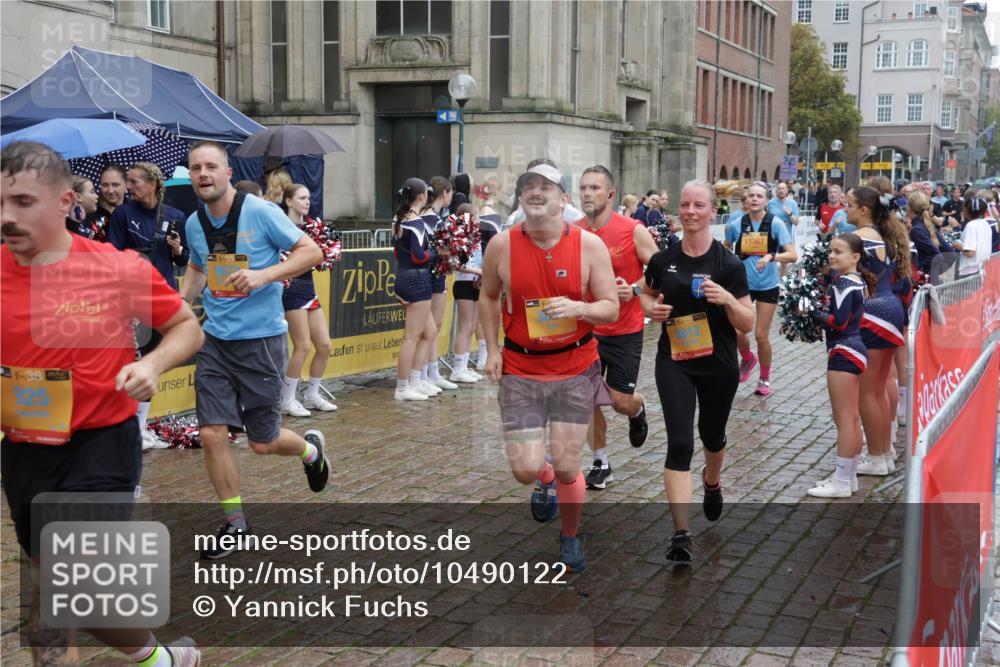 13.09.2026 - Kiel Lauf Yannick Fuchs http://msf.ph/oto/10490122 13.09.2026 11:46:10 Laufen 38, 38, 39, 5812, 11367 meine-sportfotos.de