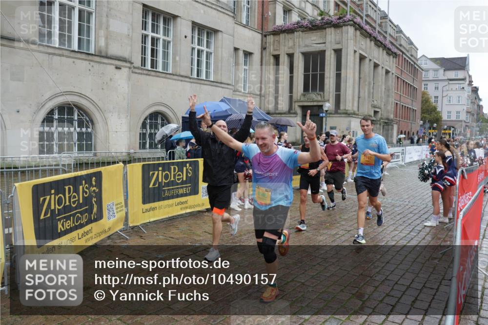 13.09.2026 - Kiel Lauf Yannick Fuchs http://msf.ph/oto/10490157 13.09.2026 11:46:25 Laufen 4946 meine-sportfotos.de