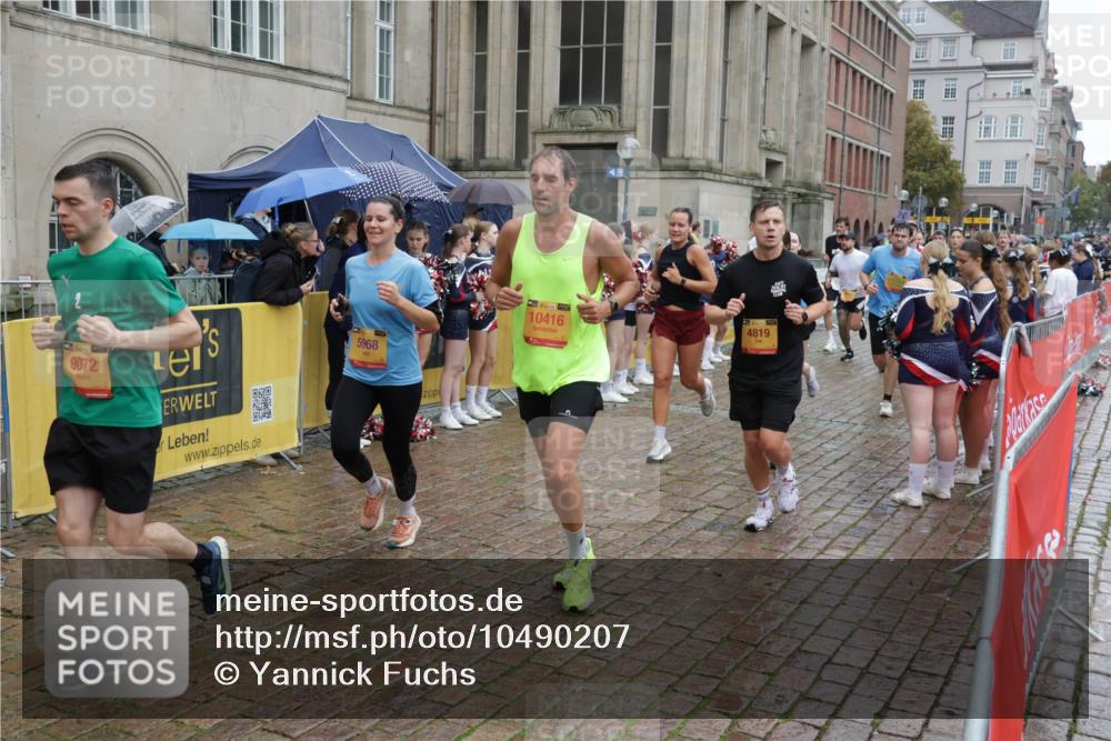 13.09.2026 - Kiel Lauf Yannick Fuchs http://msf.ph/oto/10490207 13.09.2026 11:46:44 Laufen 39, 9072, 5968, 10416, 4819 meine-sportfotos.de