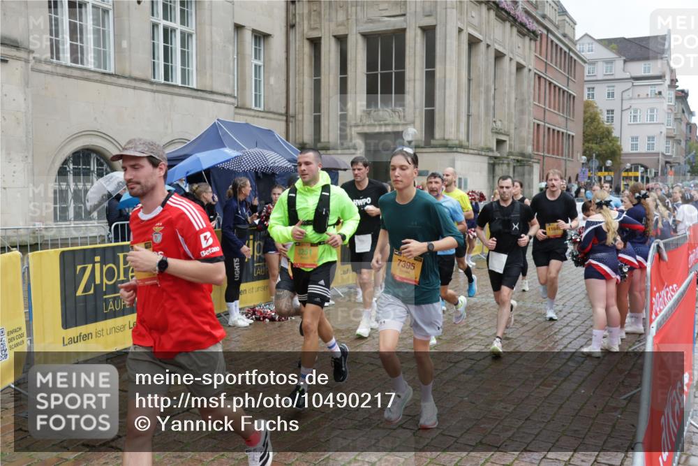 13.09.2026 - Kiel Lauf Yannick Fuchs http://msf.ph/oto/10490217 13.09.2026 11:46:48 Laufen 3251, 7395 meine-sportfotos.de