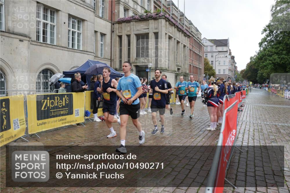 13.09.2026 - Kiel Lauf Yannick Fuchs http://msf.ph/oto/10490271 13.09.2026 11:47:14 Laufen 11513 meine-sportfotos.de