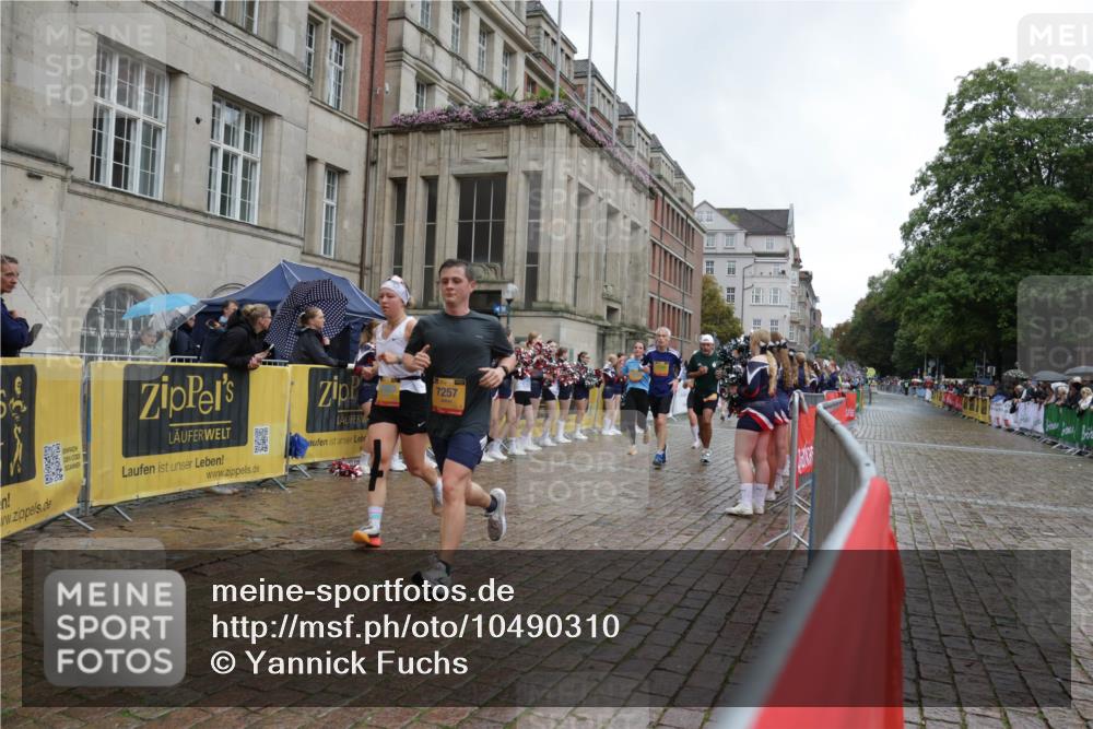 13.09.2026 - Kiel Lauf Yannick Fuchs http://msf.ph/oto/10490310 13.09.2026 11:47:35 Laufen 7257 meine-sportfotos.de