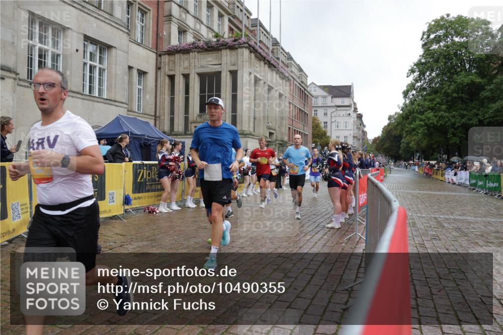 13.09.2026 - Kiel Lauf Yannick Fuchs http://msf.ph/oto/10490355 13.09.2026 11:47:52 Laufen  meine-sportfotos.de