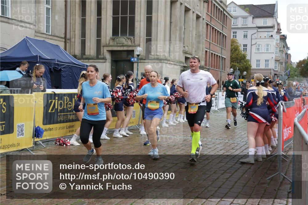 13.09.2026 - Kiel Lauf Yannick Fuchs http://msf.ph/oto/10490390 13.09.2026 11:48:06 Laufen 3189, 9953 meine-sportfotos.de