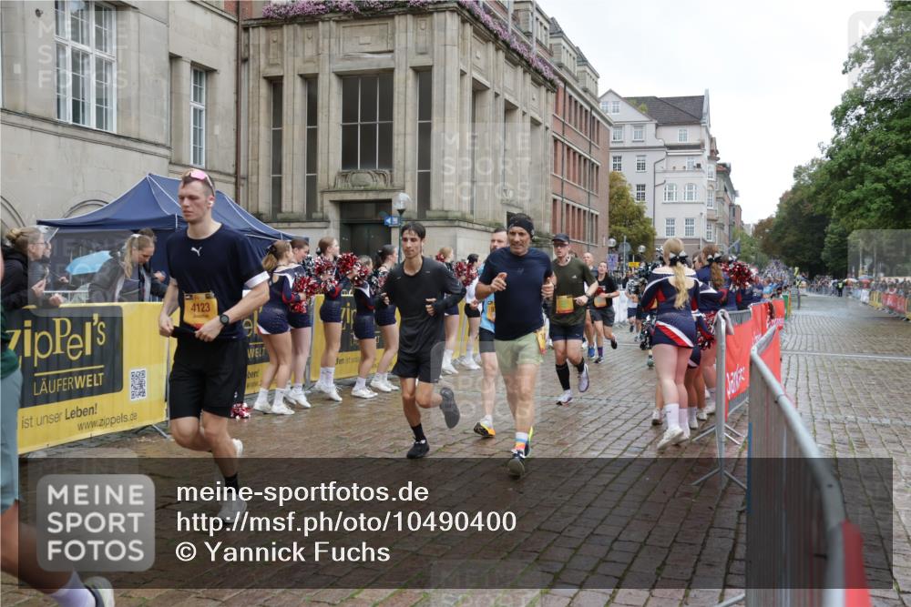 13.09.2026 - Kiel Lauf Yannick Fuchs http://msf.ph/oto/10490400 13.09.2026 11:48:10 Laufen 4123 meine-sportfotos.de