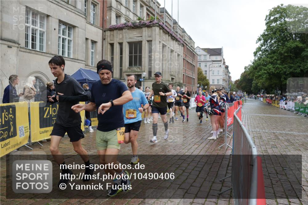 13.09.2026 - Kiel Lauf Yannick Fuchs http://msf.ph/oto/10490406 13.09.2026 11:48:11 Laufen 10, 9735 meine-sportfotos.de